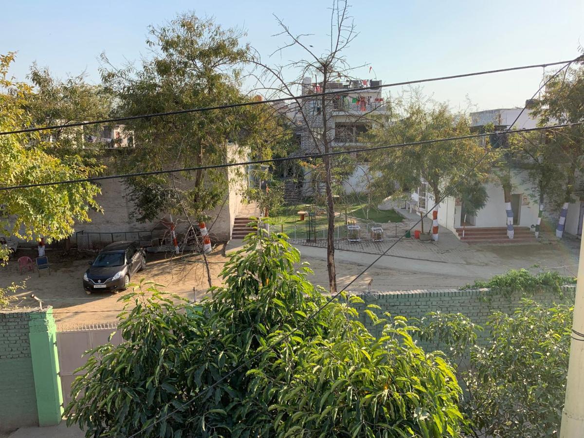 Nature * Agra (Uttar Pradesh)